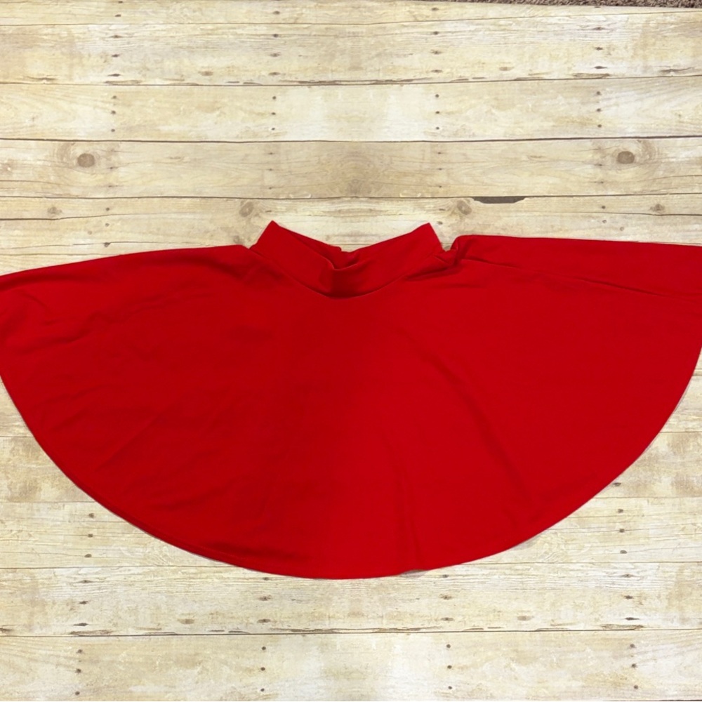 Chic Scarlet Women's Skater Skirt